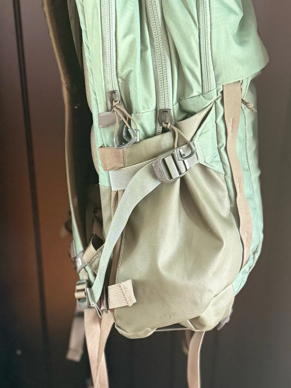 The North Face webbing daisy